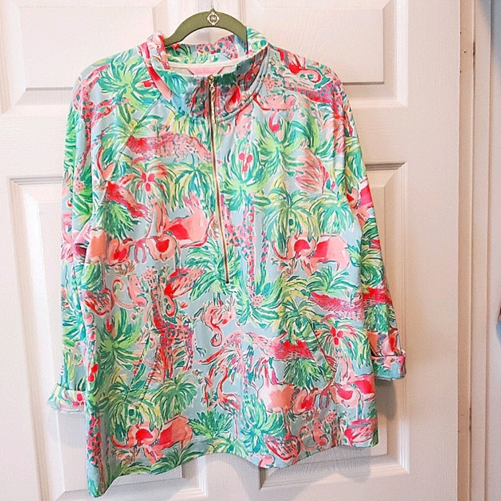 Long sleeve pullover